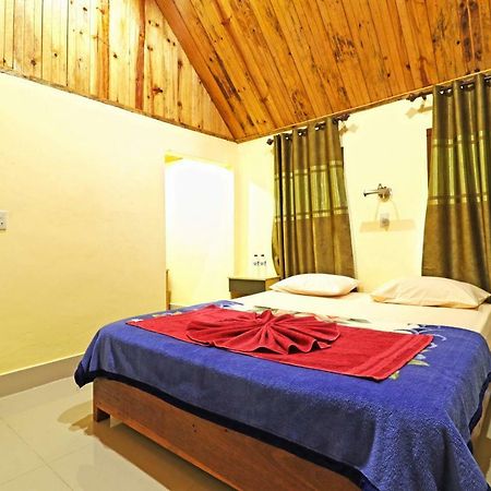 Tuk Tuk Timbul Bungalows Kültér fotó