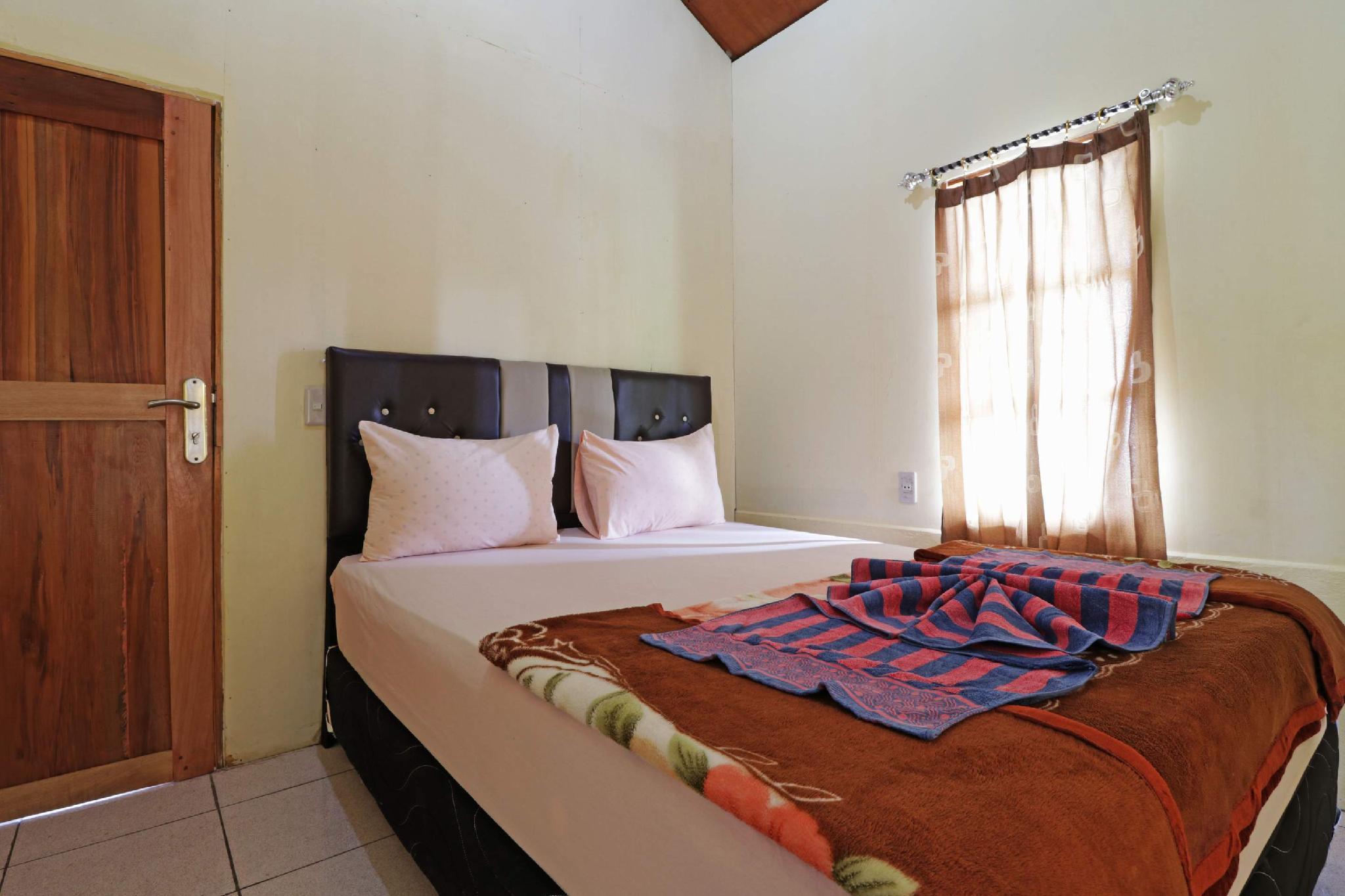 Tuk Tuk Timbul Bungalows Kültér fotó