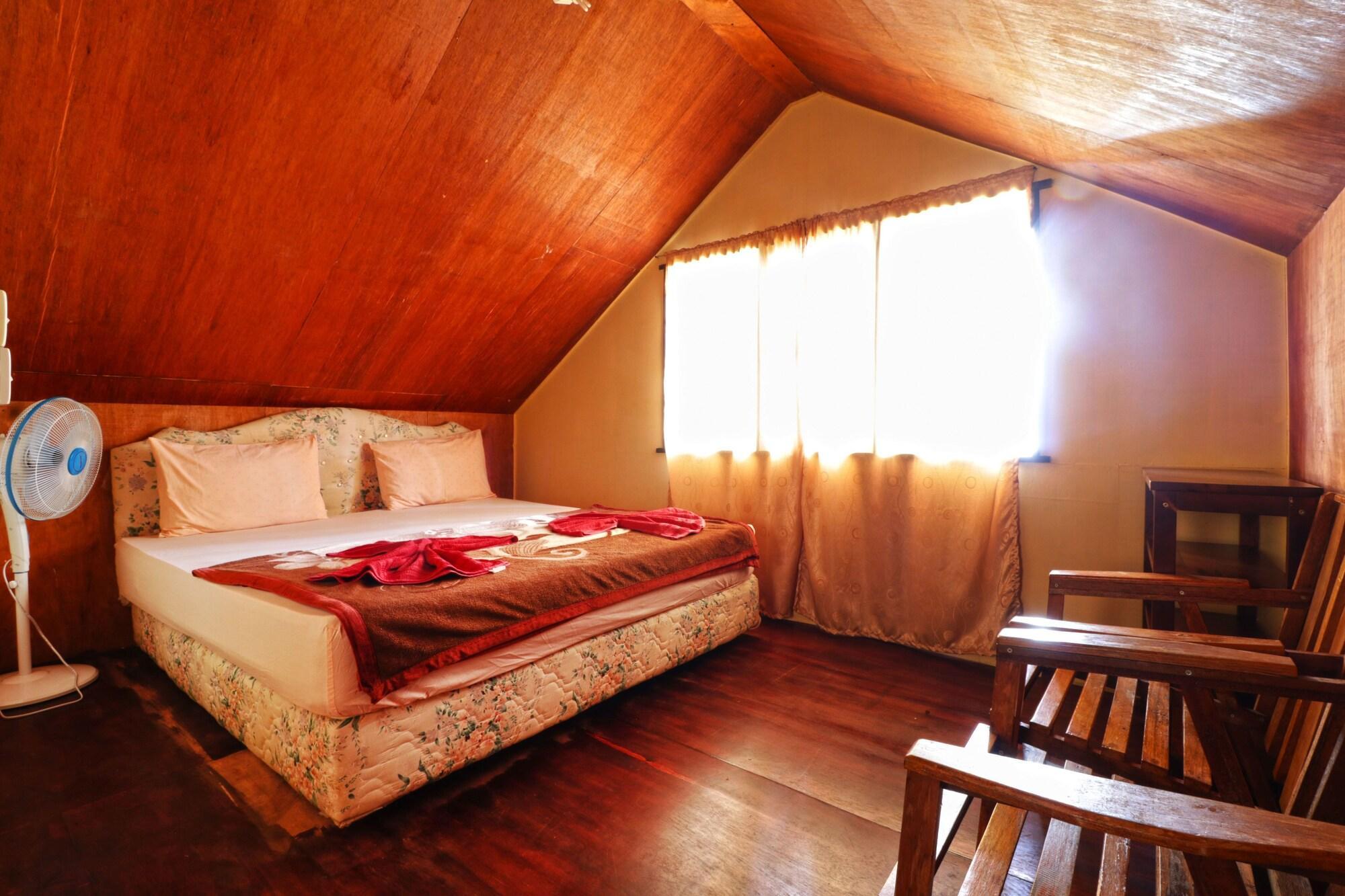 Tuk Tuk Timbul Bungalows Kültér fotó