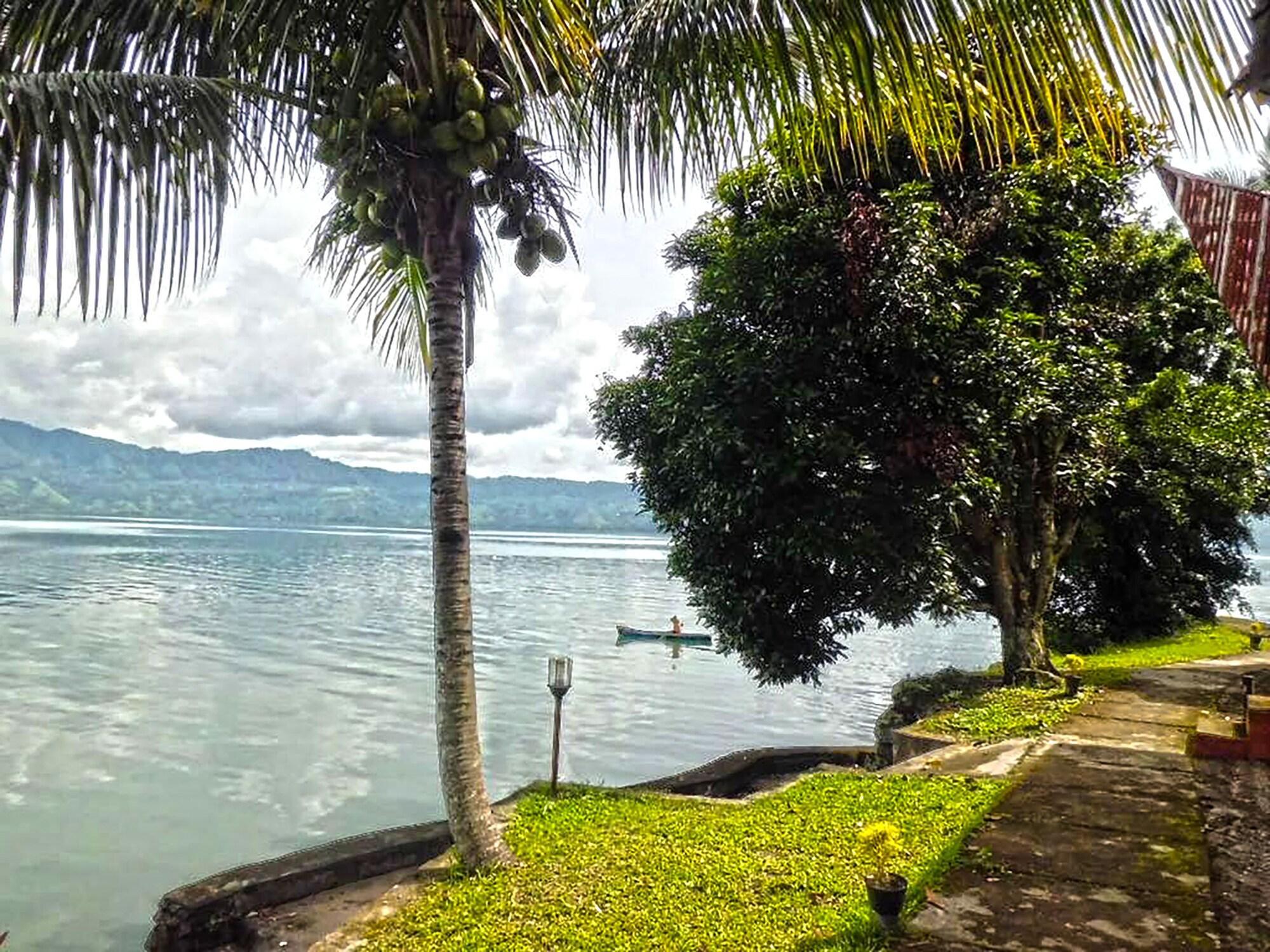 Tuk Tuk Timbul Bungalows Kültér fotó